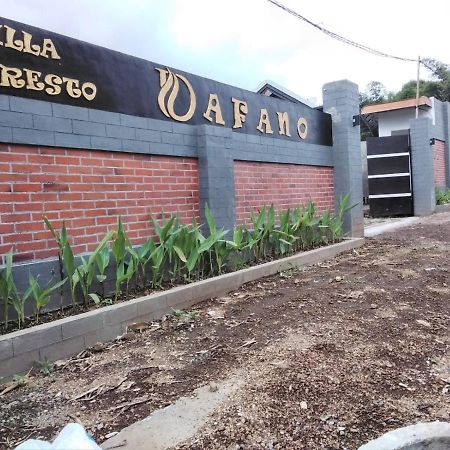 Dafano Villa サンバラン・ラワン エクステリア 写真